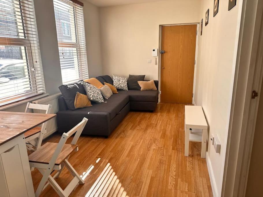2 Bedroom Apartment In Se13 London Exterior foto