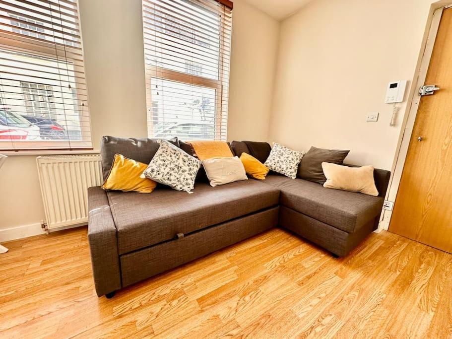 2 Bedroom Apartment In Se13 London Exterior foto