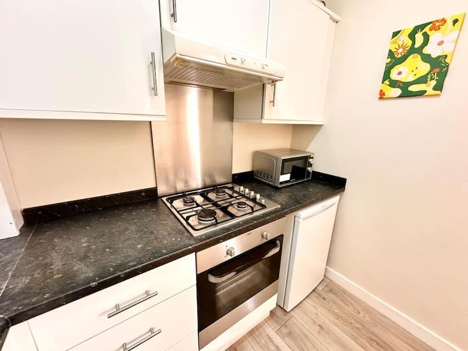2 Bedroom Apartment In Se13 London Exterior foto