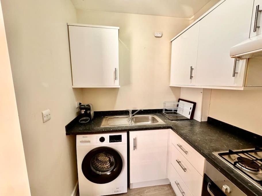 2 Bedroom Apartment In Se13 London Exterior foto